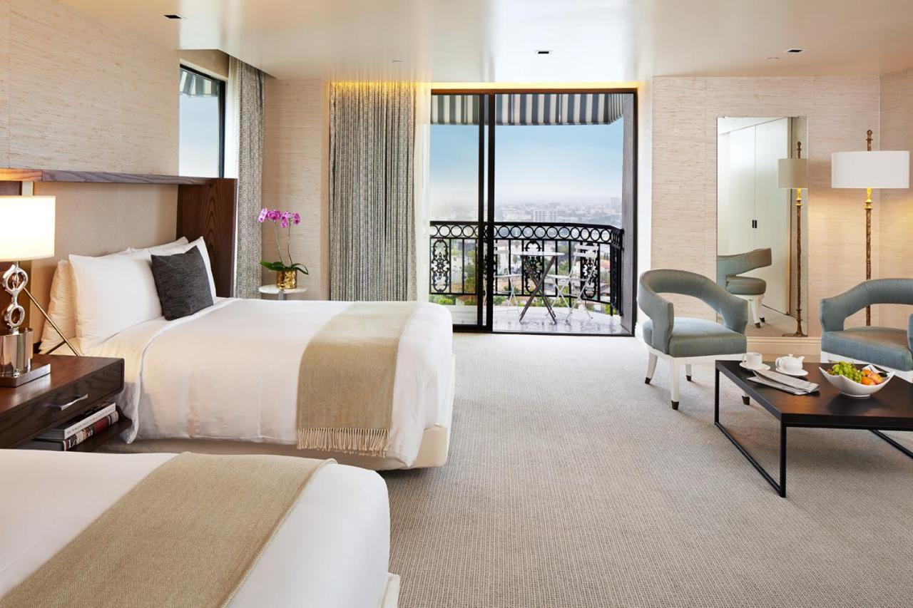 The London West Hollywood At Beverly Hills Экстерьер фото A guest room at the Wynn